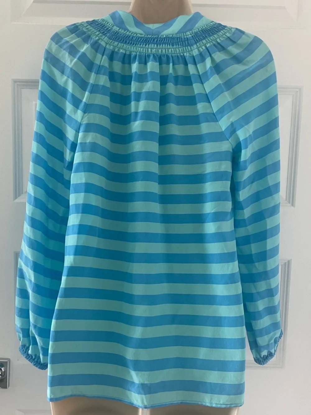 **Lilly Pulitzer 100% Silk Elsa Blouse - XS**